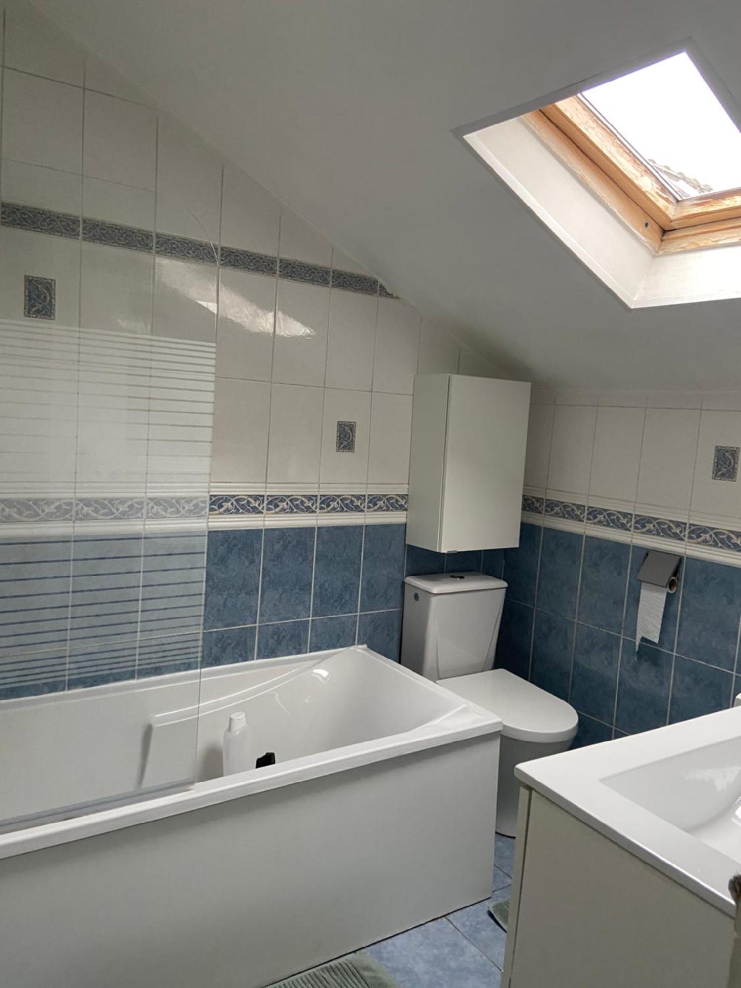 Maison Au Calme A L'orée Du Bois. Accès A13-a14 *